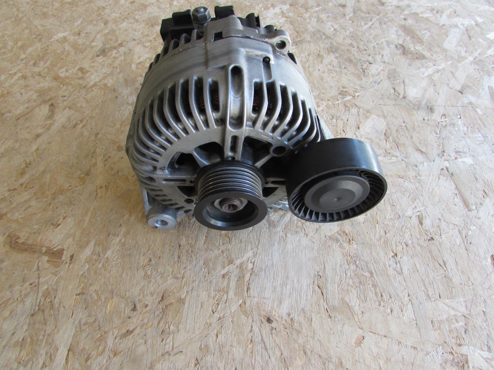 BMW Alternator 180 Amp 14V Valeo 12317542934 E60 550i E63 650i E65 750i